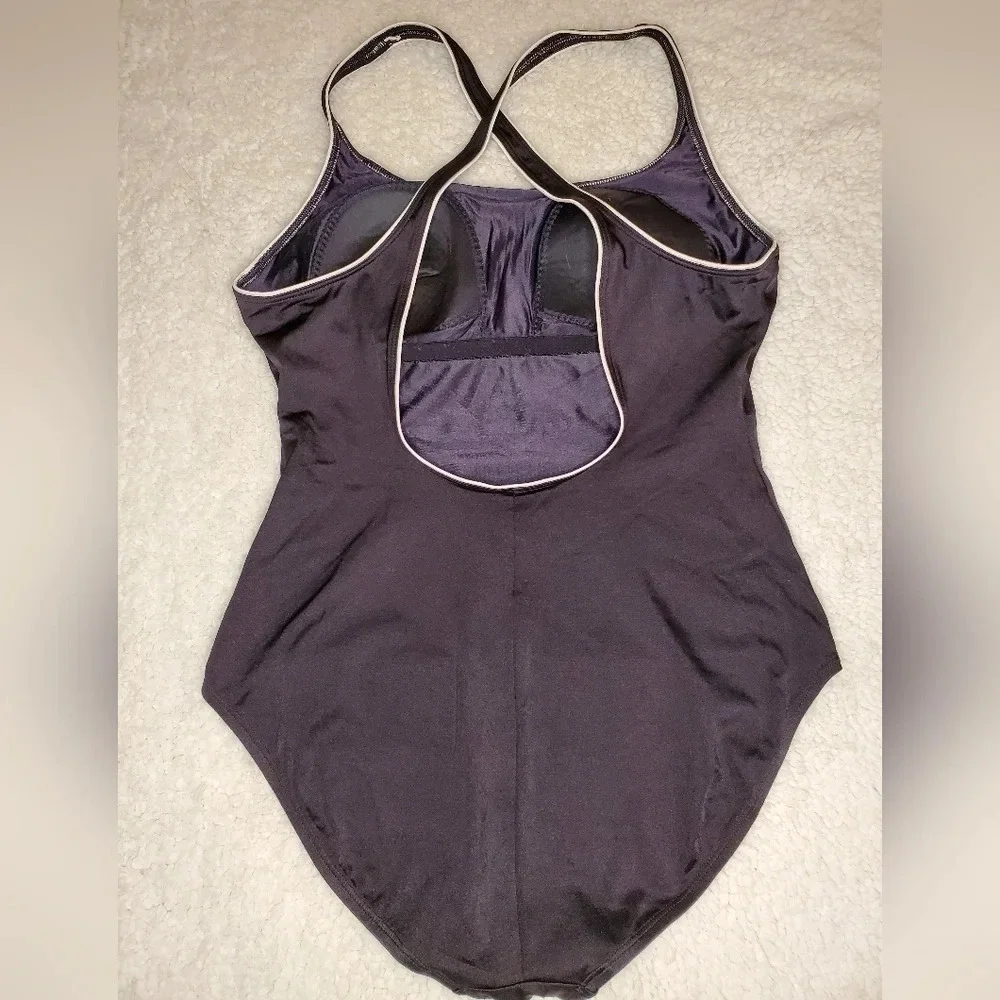 0064. NWOTs ~ Speedo ~ Modest Black One-Piece w/ Cross Straps Across the Back ~